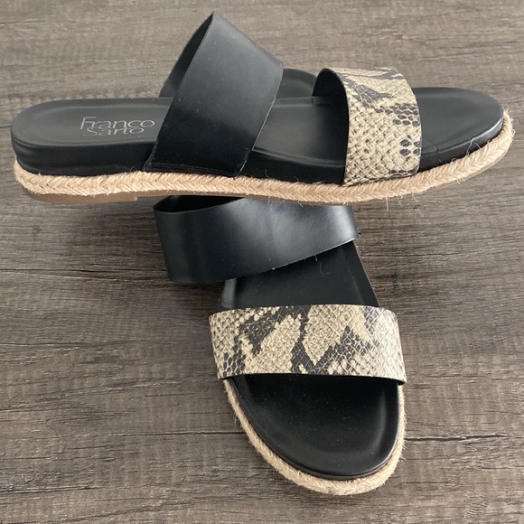 Sandals - Picture 2 of 3